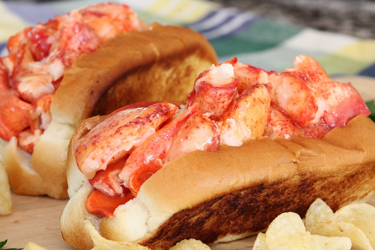 The Best Lobster Rolls In Singapore
