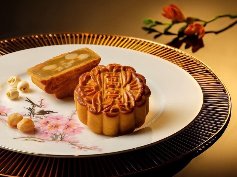 Perfect Wine and Mooncake Pairings for Mid-Autumn Festival